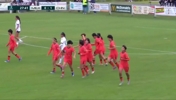 中国女足U16打破僵局！周瑾彤杀入禁区小角度抽射远角破门！